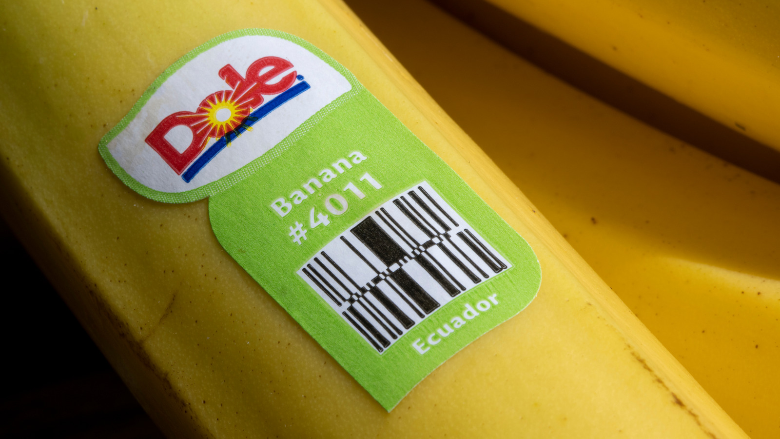 this-is-what-happens-when-you-accidentally-eat-a-produce-sticker