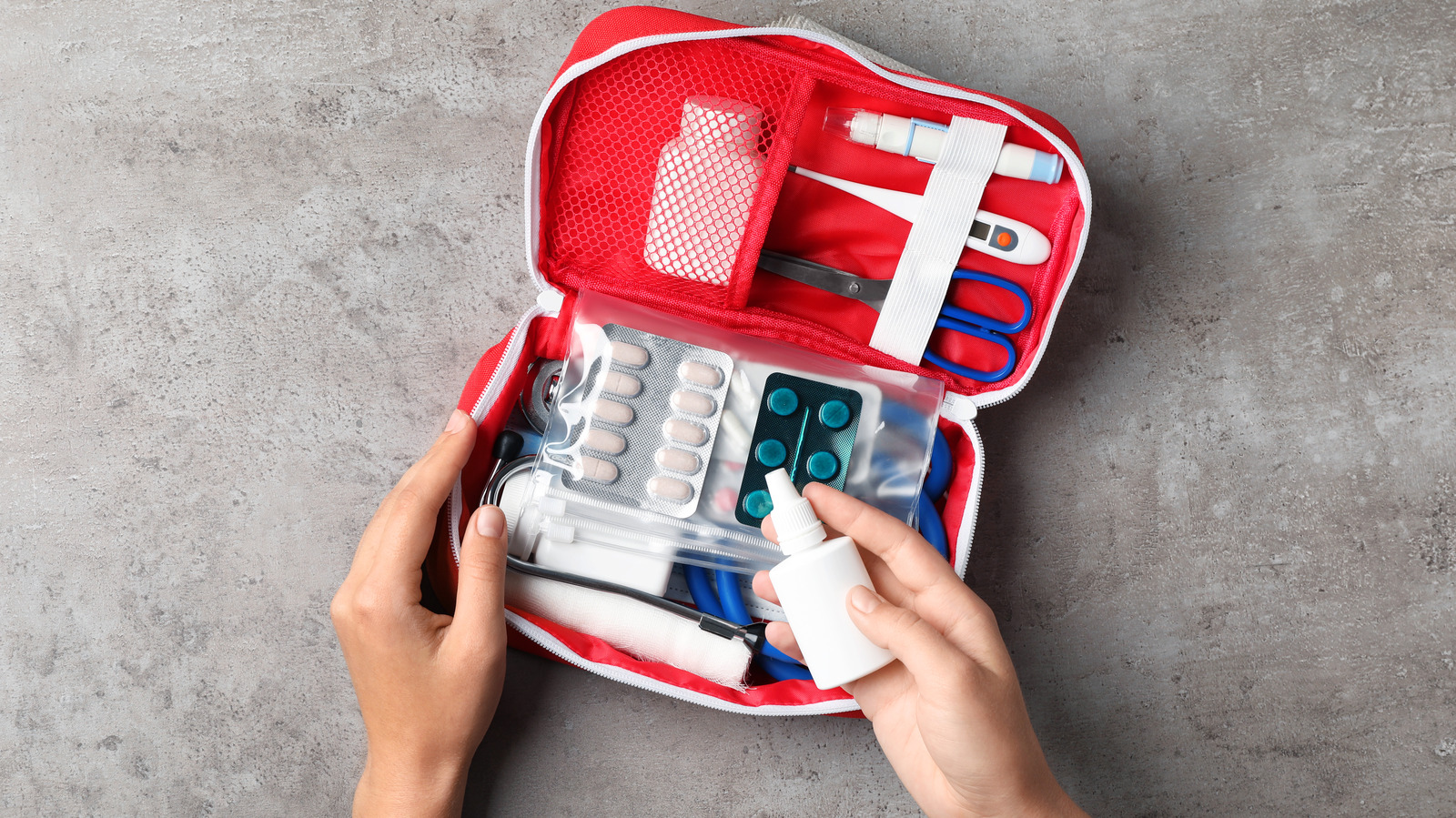 what-should-you-have-in-your-first-aid-kit-edmonton-family-medical