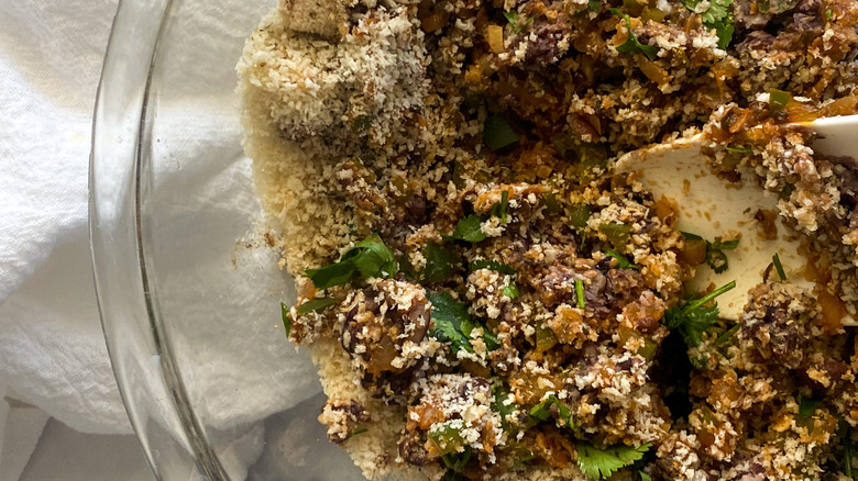 vegetarian meatloaf ingredients in bowl