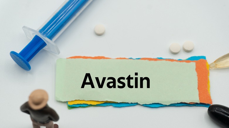 paper saying "avastin"