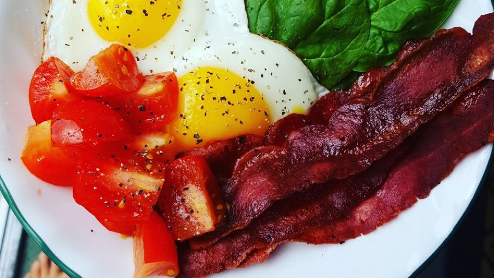 Turkey bacon with eggs