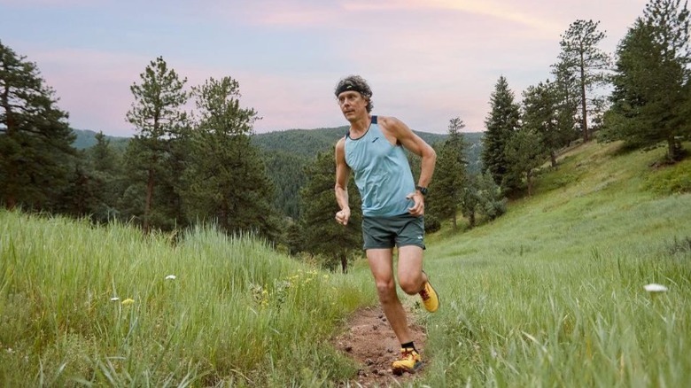 Scott Jurek running