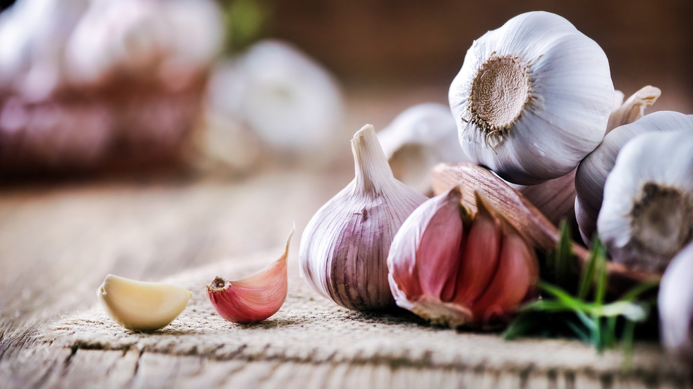 garlic bulbs and cloves