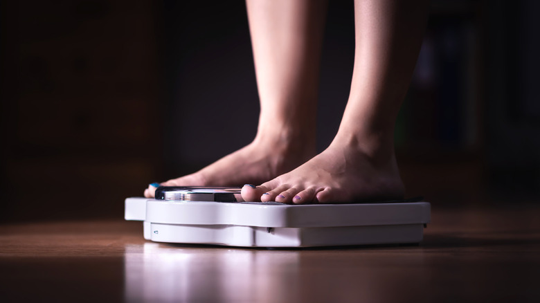 feet on scales