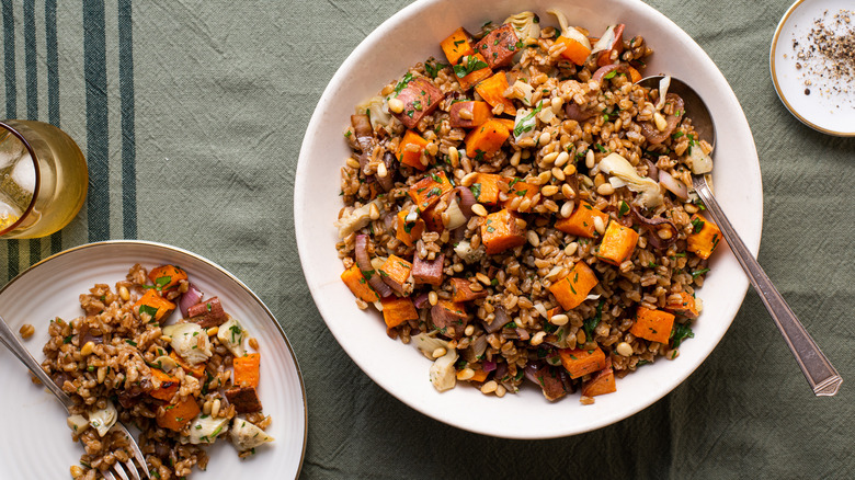 vegan farro salad 