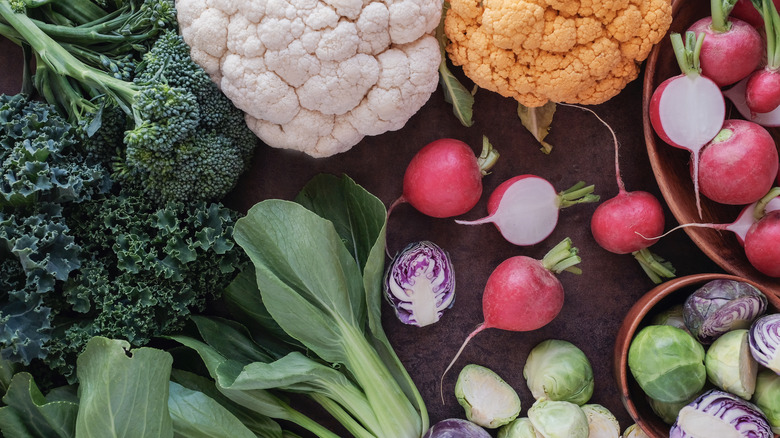 Cauliflower, kale, and other cruciferous veggies rich in goitrogens