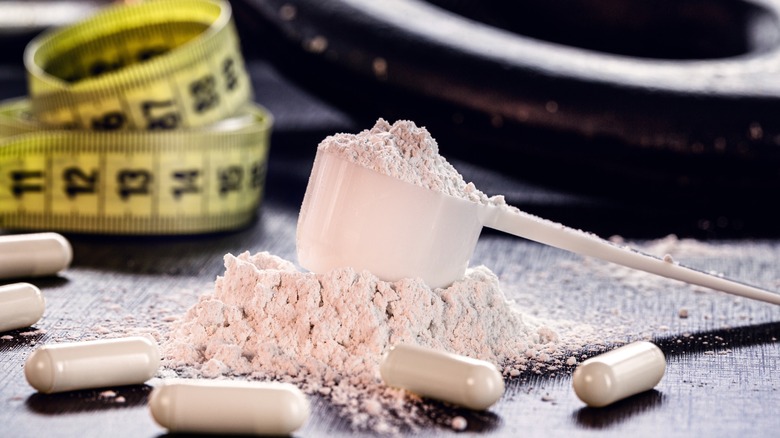creatine supplements with whey powder 