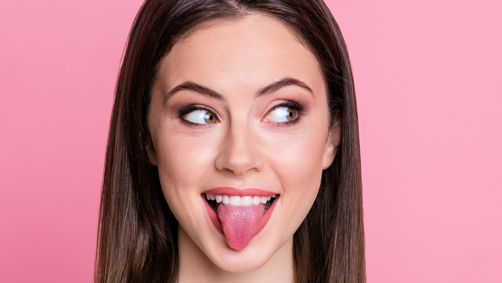 Warning Signs From Your Tongue You Shouldn't Ignore