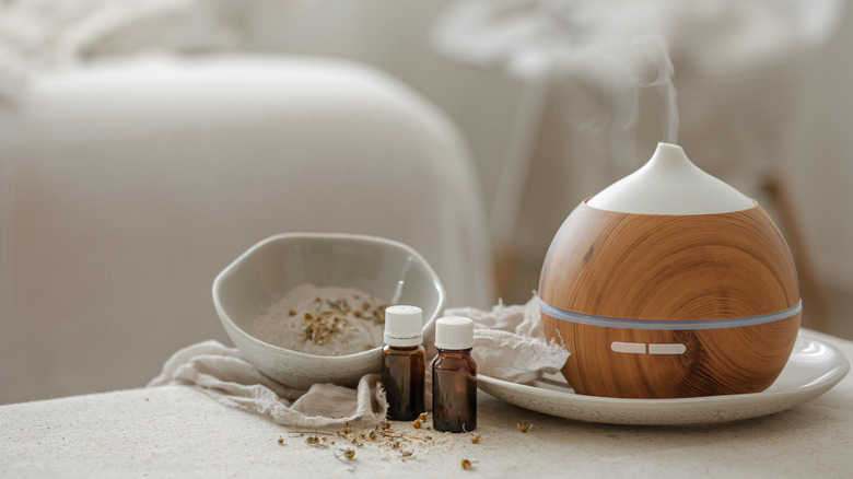 essential oil diffuser with essential oils