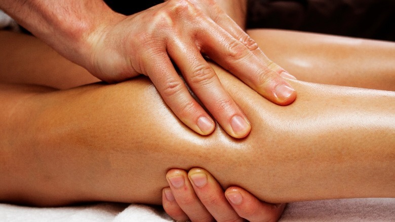 Lymphatic drainage massage