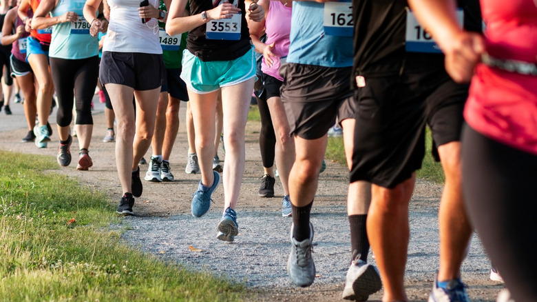 people running in 5k