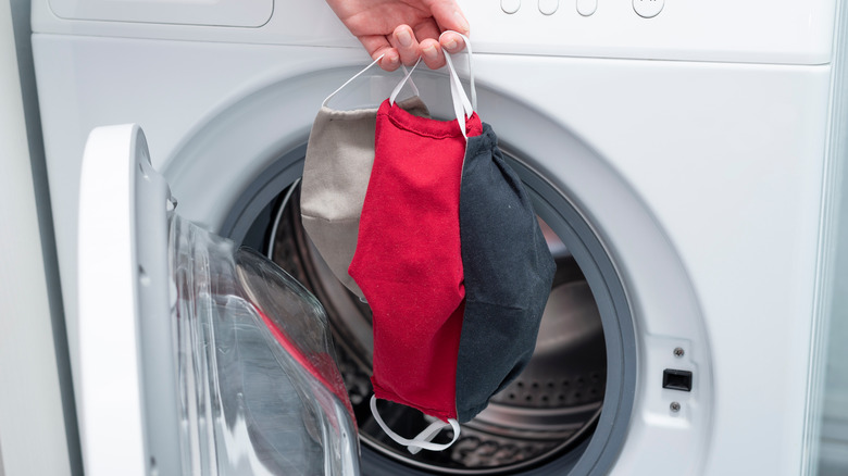 Masks and washing machine