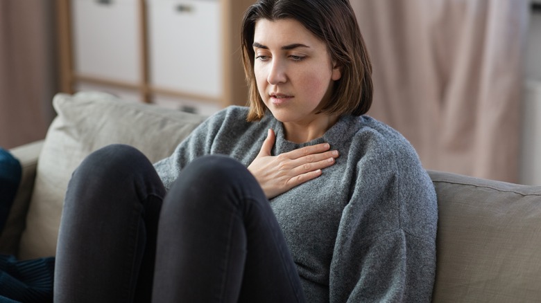 what-is-causing-you-to-wake-up-with-heartburn