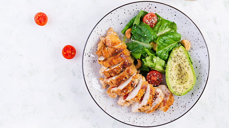 Healthy chicken and salad 