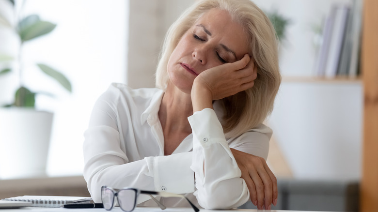 woman experiencing fatigue