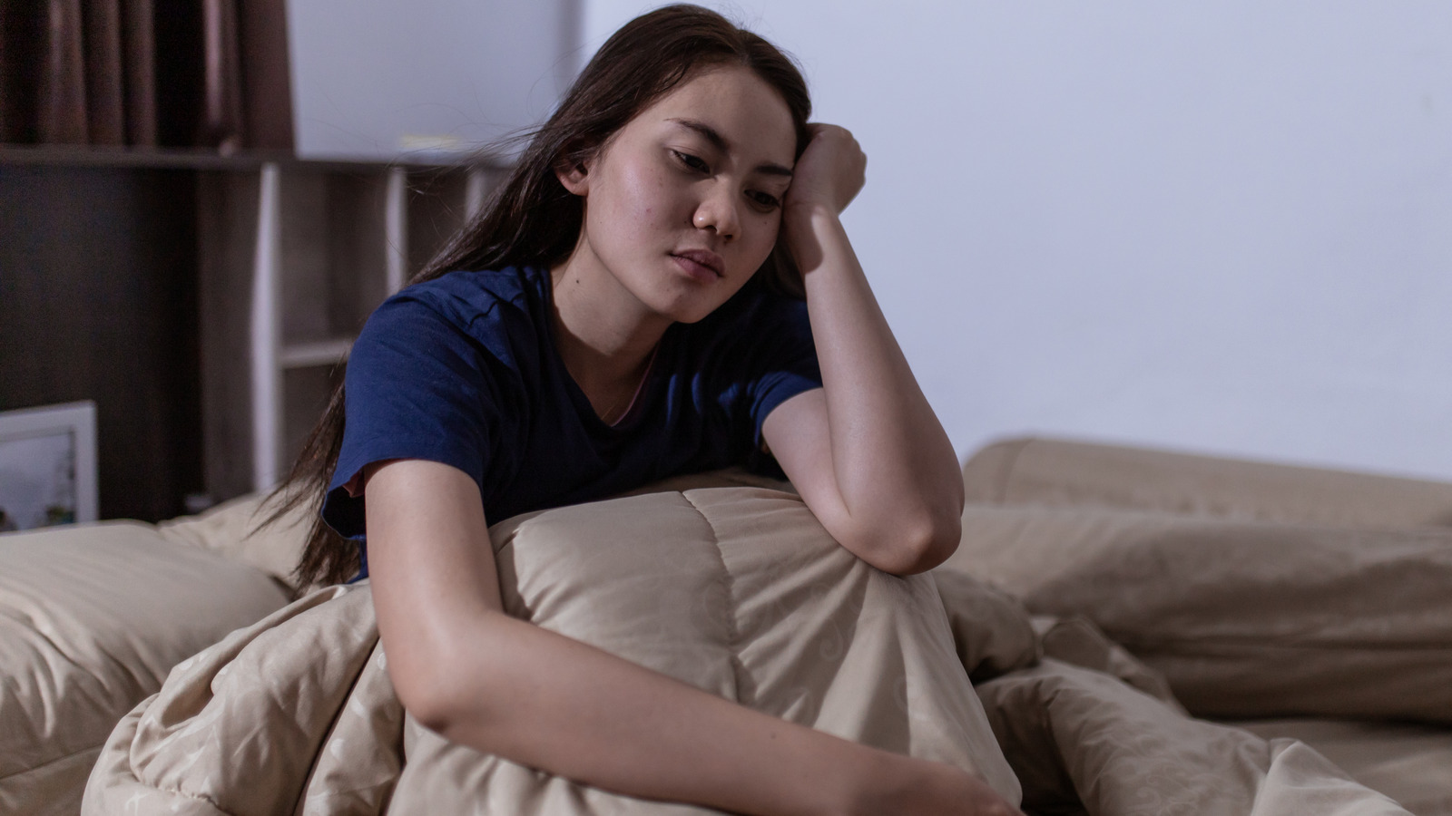 What It Really Means When Your Anxiety Gets Worse At Night