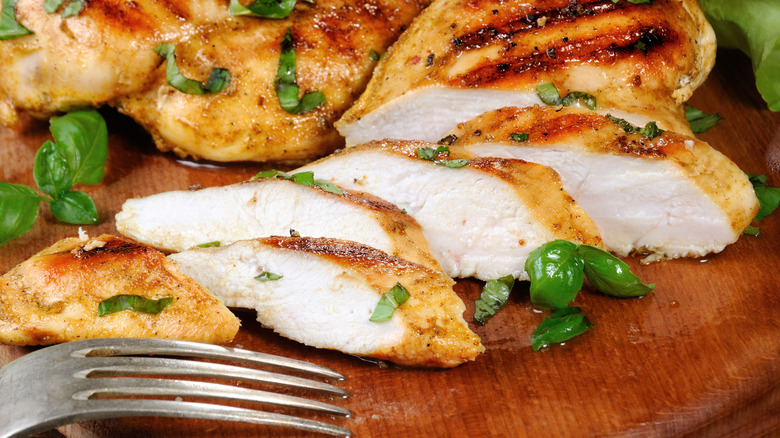 what-really-happens-to-your-body-when-you-eat-chicken-every-day