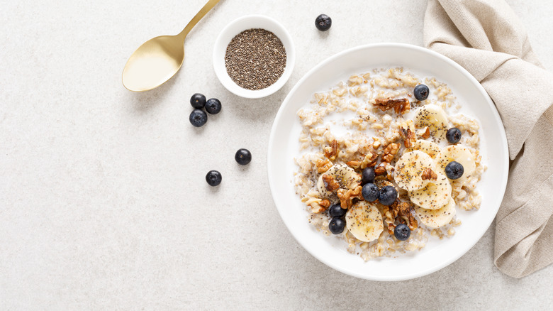 A bowl of oatmeal ready to eat