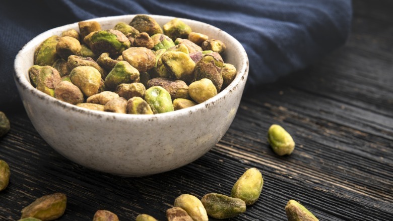 bowl of pistachio nuts