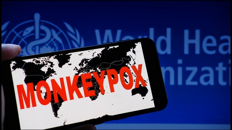 WHO monkeypox announcement on smartphone