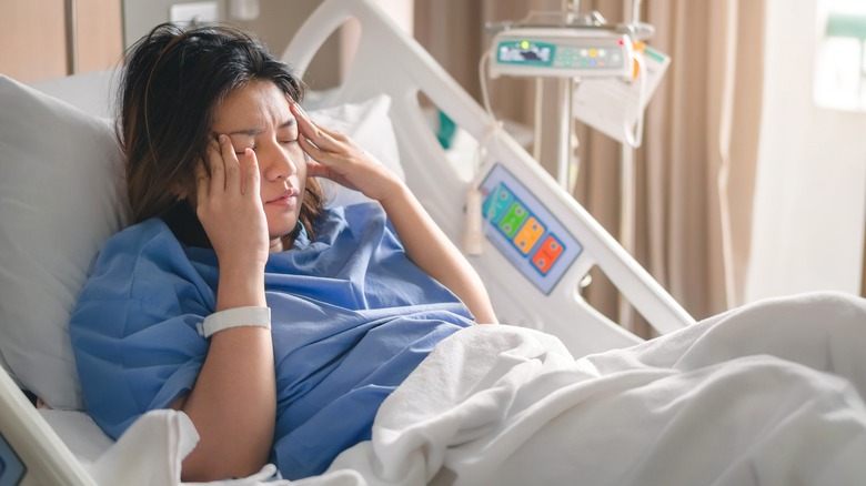 Patient with migraine hospitalized