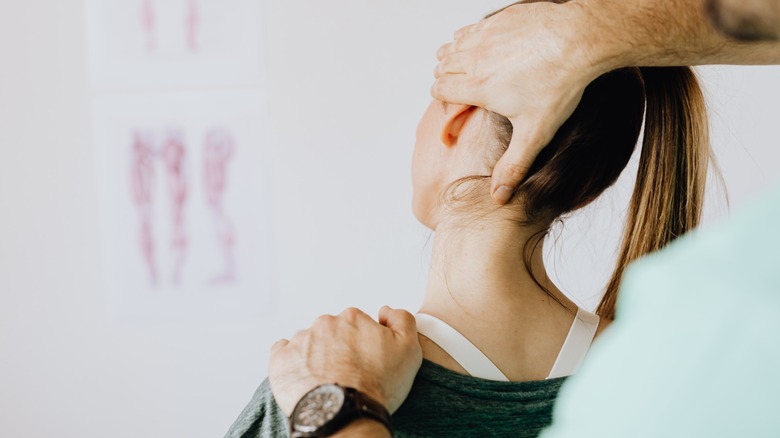 A person seeing chiropractor