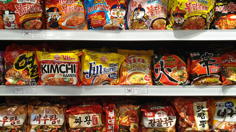 instant ramen packages