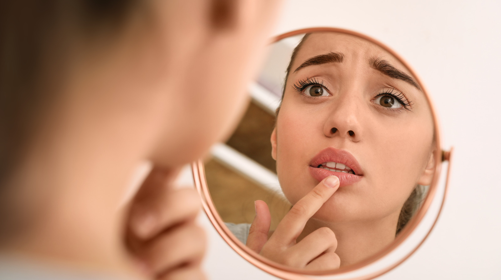 Why Are Your Lips Dry In The Morning And What Can You Do About It?