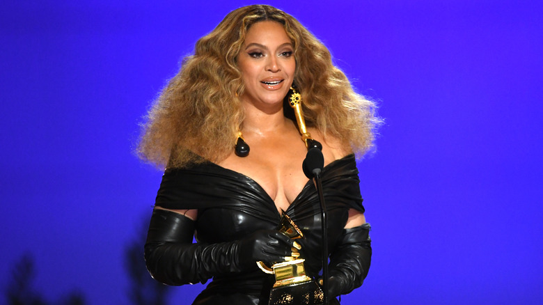 Beyoncé making a speech at the Grammys