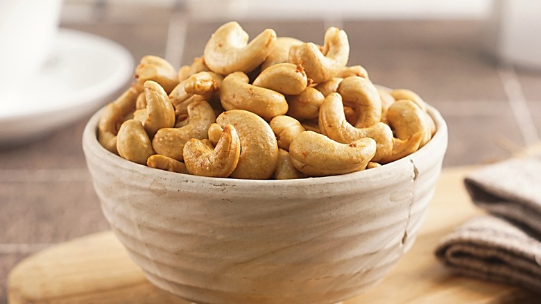 Bowl of cashew nuts