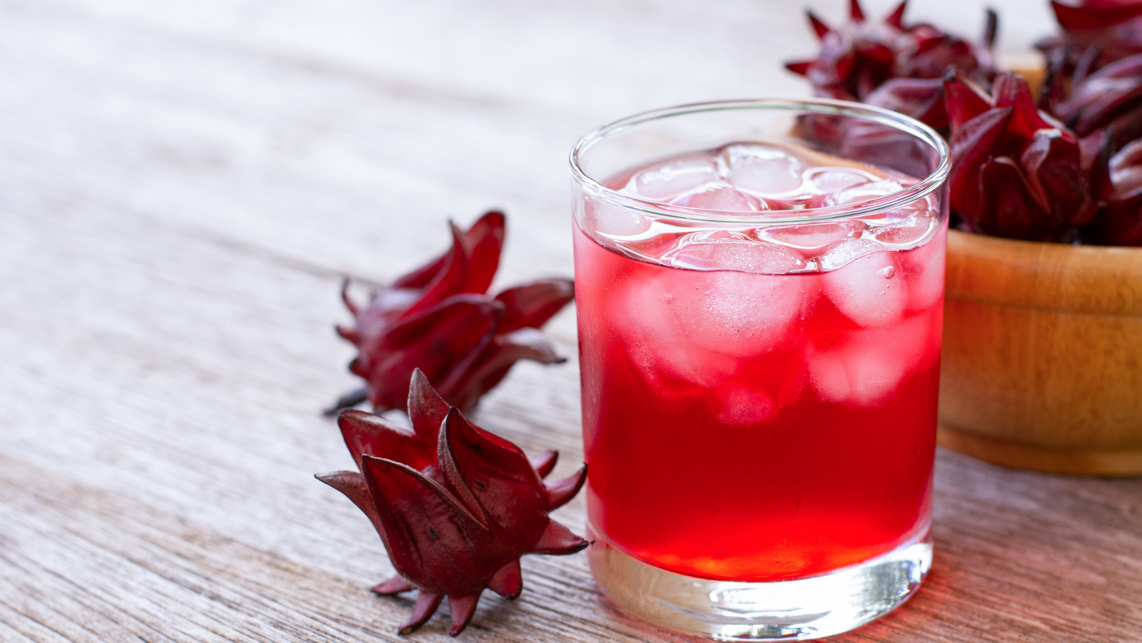 why-you-should-drink-hibiscus-tea-after-a-workout