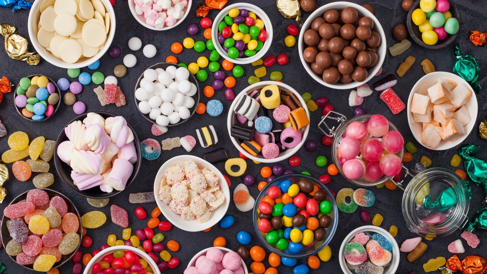 why-you-shouldn-t-eat-candy-before-a-workout