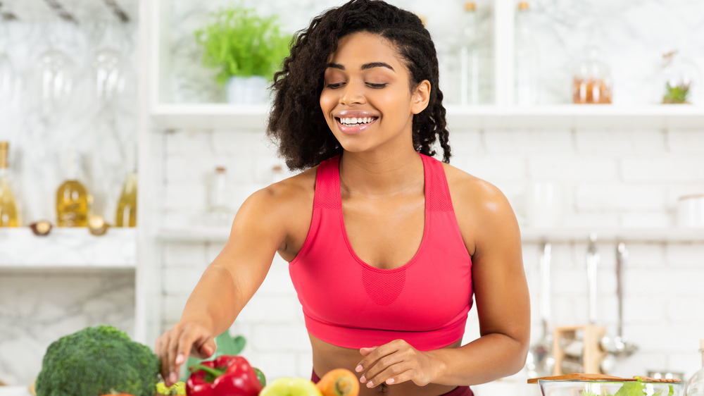 woman with healthy food