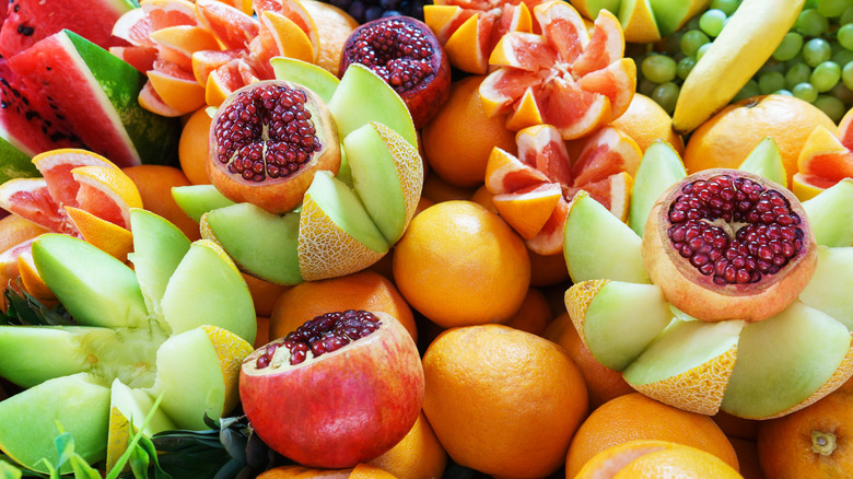 Assorted fruit