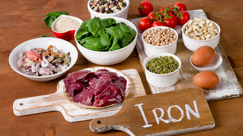 Display of foods high in iron